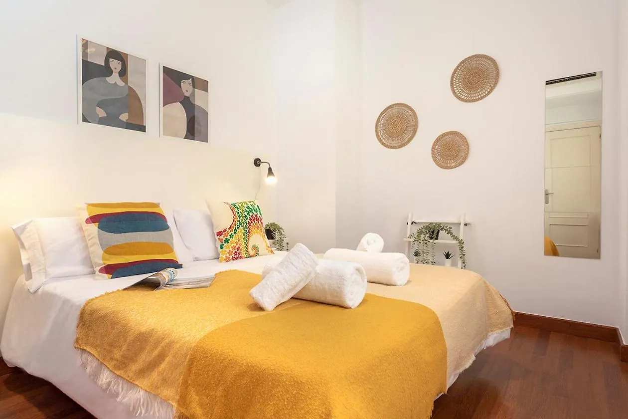 Apartamento Reformado En Pleno Centro By Rent Me Malaga